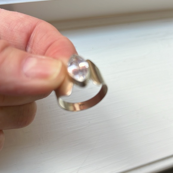 925, silver ring, size 9, Marquise cut simulated clear stone. - Picture 5 of 6